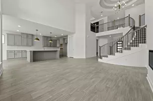 16538 Givenchy Ln, Conroe, TX 77302 - Photo 3