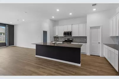 29007 Spicewood Valley Drive, New Caney, TX 77357 - Photo 13