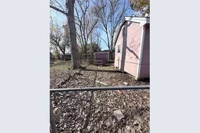 608 E 4th Street, Sweeny, TX 77480 - Photo 15