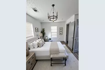 608 E 4th Street, Sweeny, TX 77480 - Photo 5