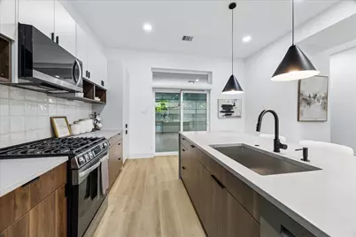 3411 Stonewall Street, Houston, TX 77020 - Photo 9
