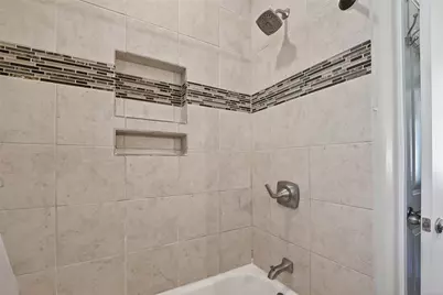 7039 Avenue E, Houston, TX 77011 - Photo 19