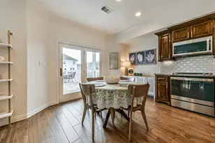 429 Jeanie Lynne Circle, Tiki Island, TX 77554 - Photo 11