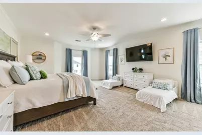 429 Jeanie Lynne Circle, Tiki Island, TX 77554 - Photo 31