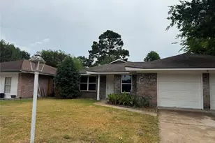 6407 Lautrec Dr, Houston, TX 77088 - Photo 1