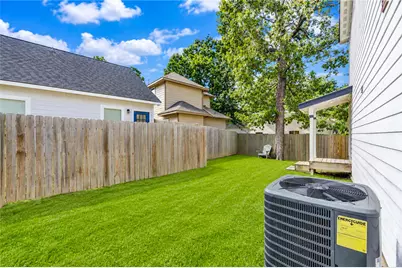 849 Queenswood, Montgomery, TX 77316 - Photo 29