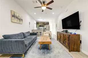 849 Queenswood, Montgomery, TX 77316 - Photo 9