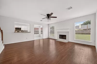 5715 Black Canyon Court, Sugar Land, TX 77479 - Photo 11