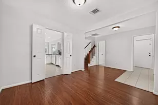 5715 Black Canyon Ct, Sugar Land, TX 77479 - Photo 7