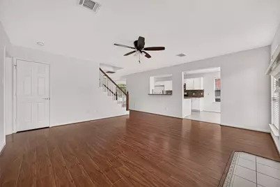 5715 Black Canyon Court, Sugar Land, TX 77479 - Photo 13