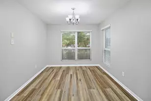 15607 Sheldon Ridge Way, Houston, TX 77044 - Photo 9