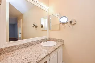 10555 Turtlewood Ct, Houston, TX 77072 - Photo 17