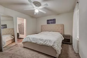 2418 Fallen Pine Ln, Houston, TX 77088 - Photo 13