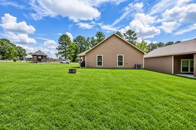 4 Firewood Road, Huntsville, TX 77340 - Photo 33