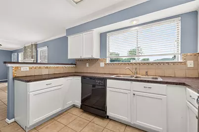 10711 Fallbrook Drive, Houston, TX 77064 - Photo 15
