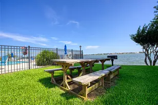 307 Yacht Club Ln, El Lago, TX 77586 - Photo 17