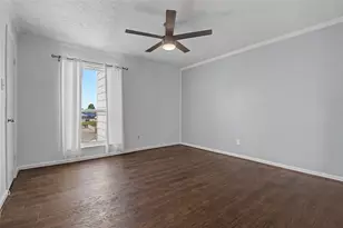 307 Yacht Club Ln, El Lago, TX 77586 - Photo 15