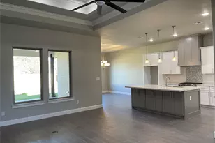 10440 Dominion Ranch Dr, Port Arthur, TX 77640 - Photo 3