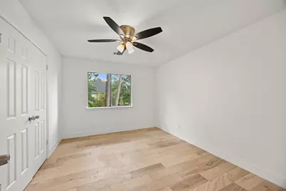 14710 Oak Bluff Court, Houston, TX 77070 - Photo 35