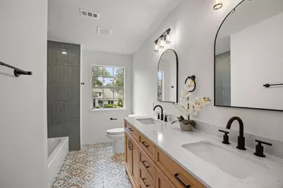 14710 Oak Bluff Court, Houston, TX 77070 - Photo 37