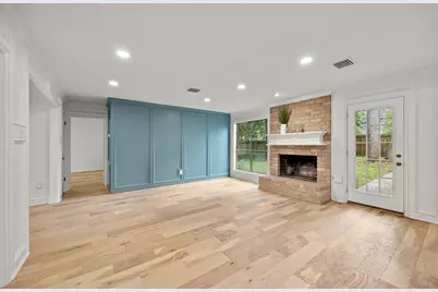 14710 Oak Bluff Court, Houston, TX 77070 - Photo 11