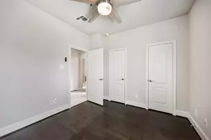 623 Aquilla Sq, Webster, TX 77598 - Photo 21