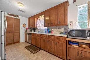 89 Co Rd 3375, Cleveland, TX 77327 - Photo 13