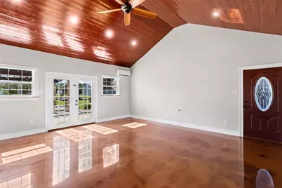 9203 Avenue G, Liverpool, TX 77577 - Photo 3