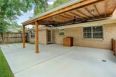9829 Larston Street, Houston, TX 77055 - Photo 17