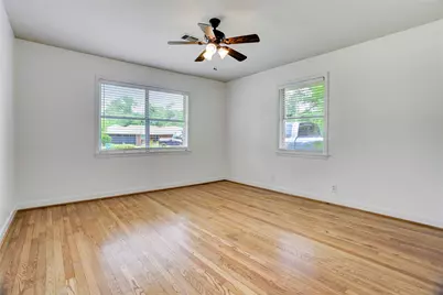 9829 Larston Street, Houston, TX 77055 - Photo 15
