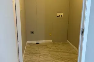 4452 Grand Oaks Dr, Willis, TX 77378 - Photo 3