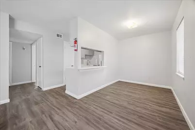 1716 Crownover Road #24, Houston, TX 77080 - Photo 7