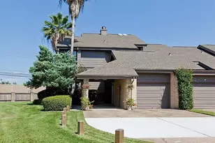 2619 Sailboat Dr, Nassau Bay, TX 77058 - Photo 1