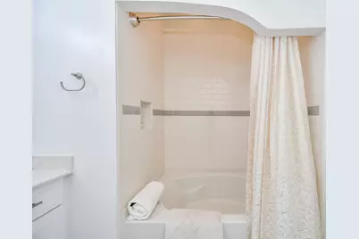 1900 Genesee Street #104, Houston, TX 77006 - Photo 19