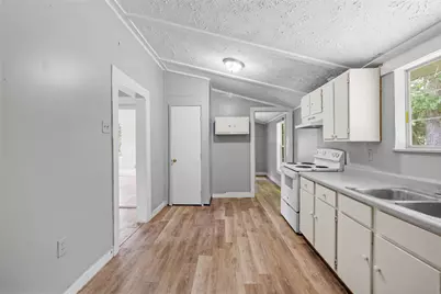 8 Jackson Road, Huntsville, TX 77320 - Photo 7