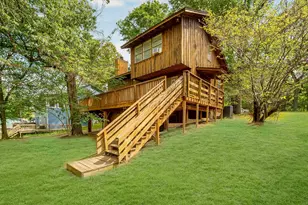 7 Lake Dr, Huntsville, TX 77320 - Photo 1