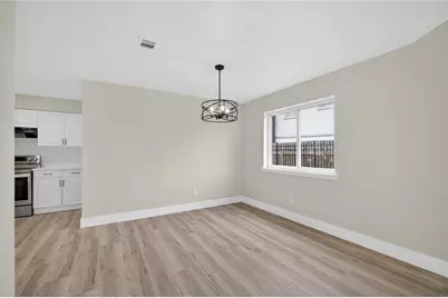 7807 Swallow Park Dr, Humble, TX 77396 - Photo 11