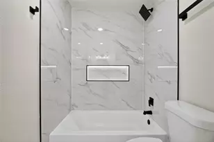 7807 Swallow Park Dr, Humble, TX 77396 - Photo 17