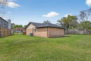 7807 Swallow Park Dr, Humble, TX 77396 - Photo 35