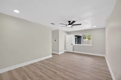 7807 Swallow Park Dr, Humble, TX 77396 - Photo 23