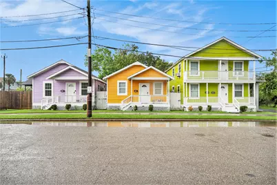 1113 28th Street, Galveston, TX 77550 - Photo 1