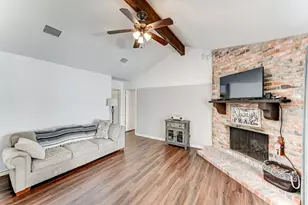 12211 Plumpoint Dr, Houston, TX 77099 - Photo 7