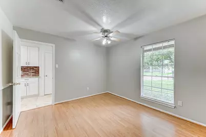 12211 Plumpoint Drive, Houston, TX 77099 - Photo 15