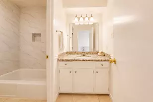 347 Forest Lake Dr, Seabrook, TX 77586 - Photo 23