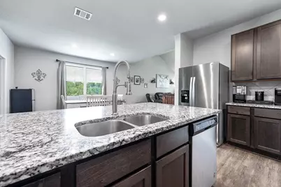 2714 Hoffman Court, Conroe, TX 77304 - Photo 13