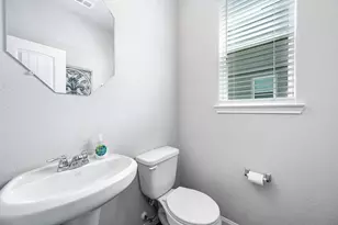 2714 Hoffman Ct, Conroe, TX 77304 - Photo 21