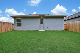18760 Loom dr, Conroe, TX 77306 - Photo 5