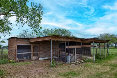 1001 US Highway 77 N, Hallettsville, TX 77964 - Photo 27
