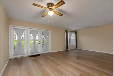 12243 Trail Hollow Drive, Montgomery, TX 77356 - Photo 7