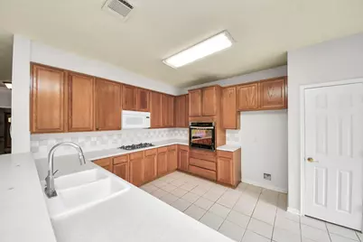 2423 Waterwood Drive, Sugar Land, TX 77479 - Photo 19